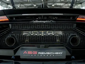 LAMBORGHINI Huracán STO  2.Hand  LIFT  Kamera  Nero-Nemesis