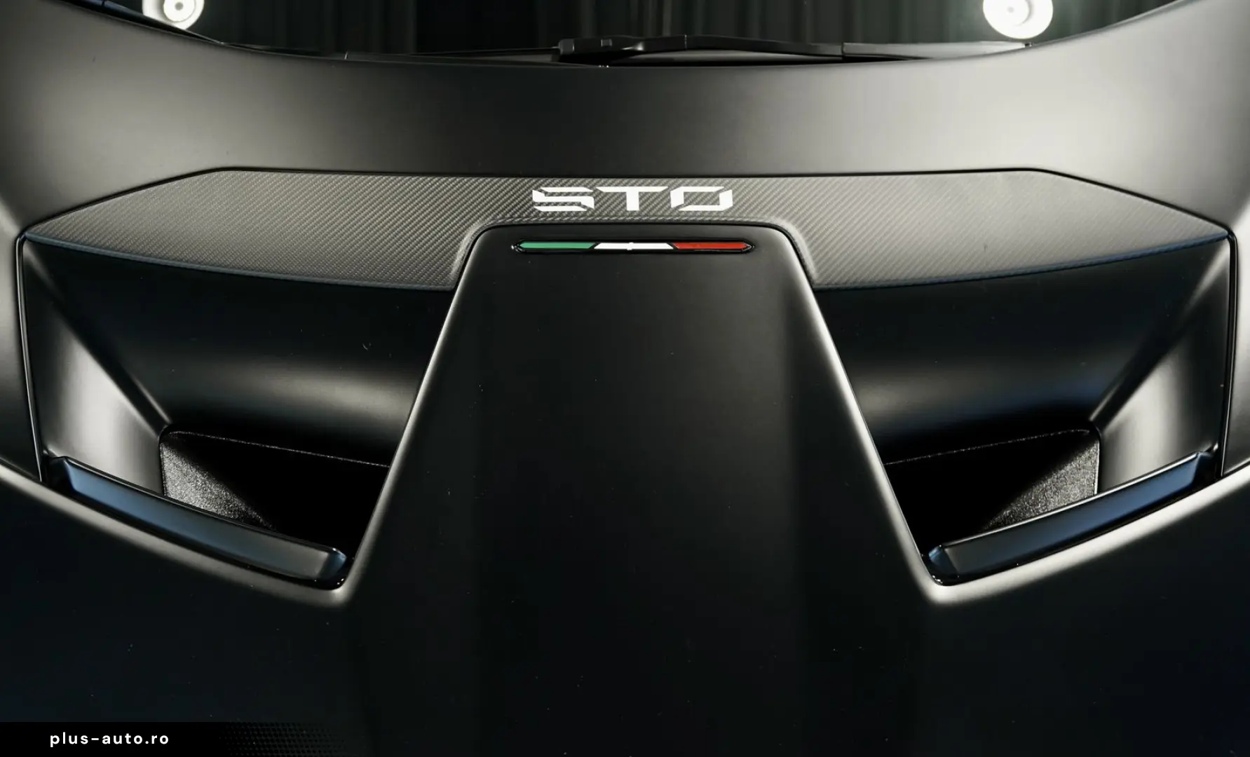 LAMBORGHINI Huracán STO  2.Hand  LIFT  Kamera  Nero-Nemesis