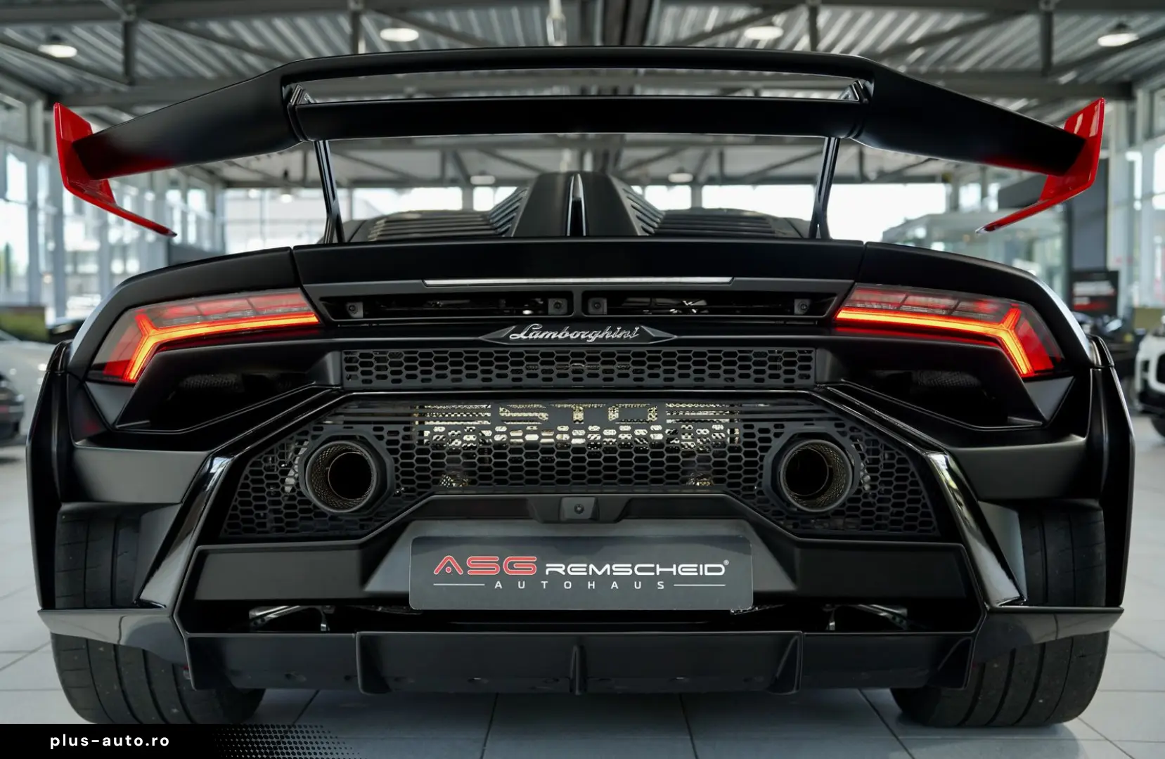 LAMBORGHINI Huracán STO  2.Hand  LIFT  Kamera  Nero-Nemesis