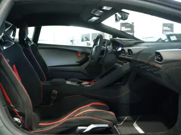 LAMBORGHINI Huracán STO  2.Hand  LIFT  Kamera  Nero-Nemesis