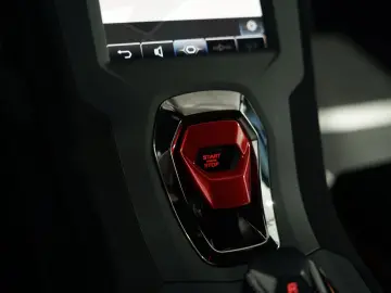 LAMBORGHINI Huracán STO  2.Hand  LIFT  Kamera  Nero-Nemesis