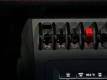 LAMBORGHINI Huracán STO  2.Hand  LIFT  Kamera  Nero-Nemesis