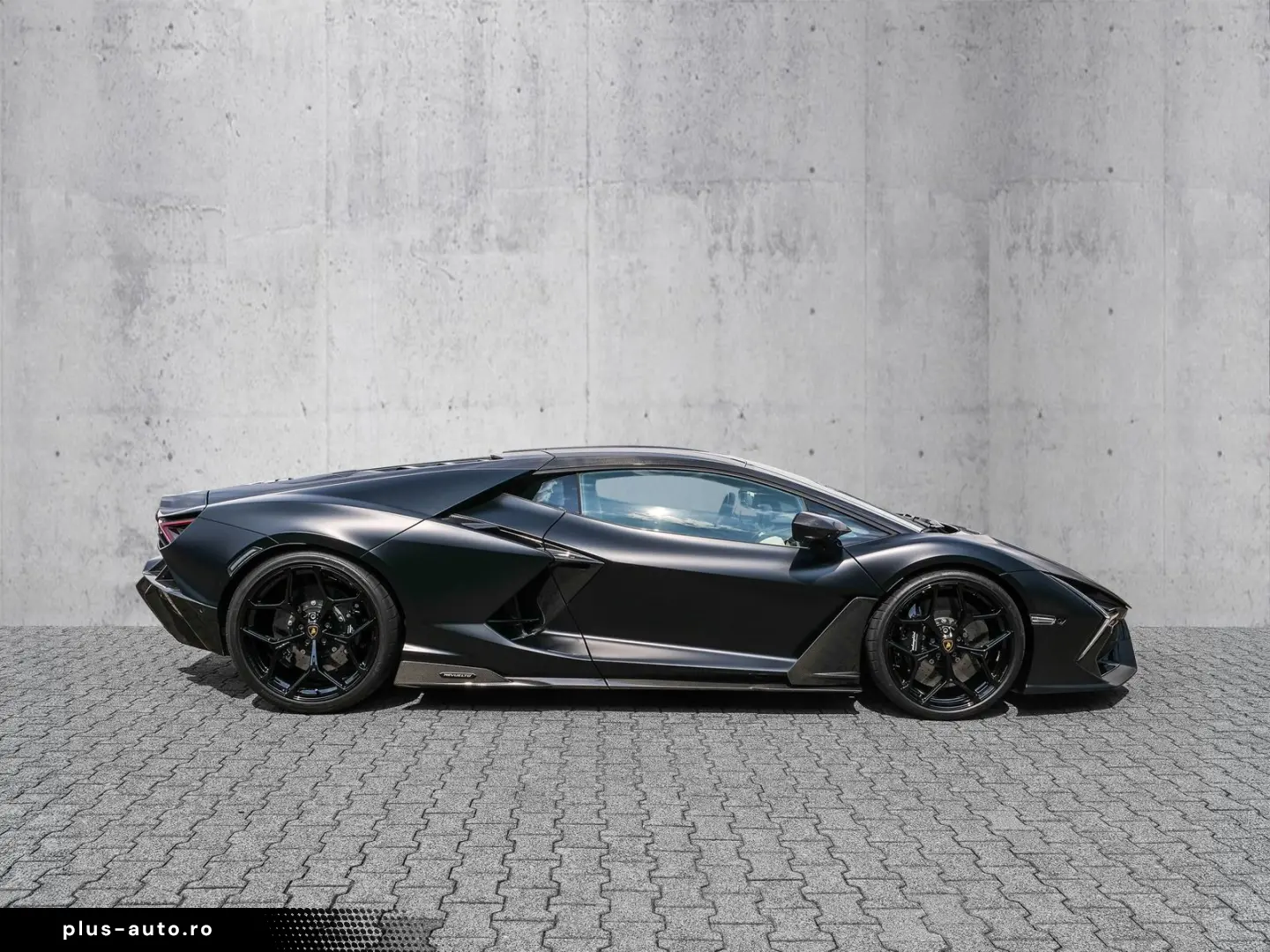 LAMBORGHINI Revuelto Nero Nemesis  Full Exterior Carbon