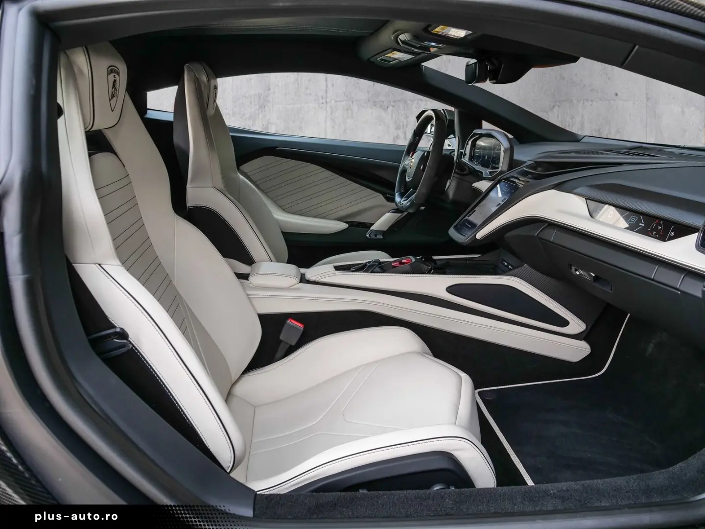 LAMBORGHINI Revuelto Nero Nemesis  Full Exterior Carbon