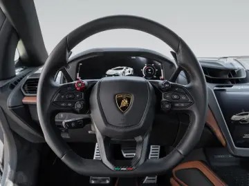 LAMBORGHINI Revuelto   Classica Trim   Passenger Display