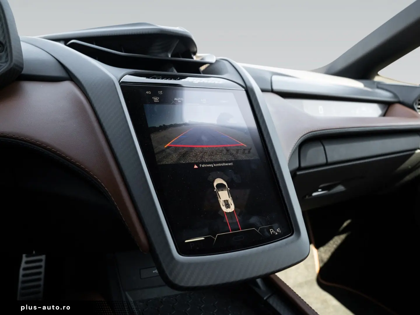LAMBORGHINI Revuelto   Classica Trim   Passenger Display