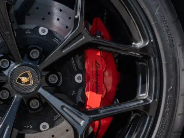 LAMBORGHINI Revuelto   Classica Trim   Passenger Display