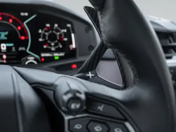 LAMBORGHINI Revuelto   Classica Trim   Passenger Display