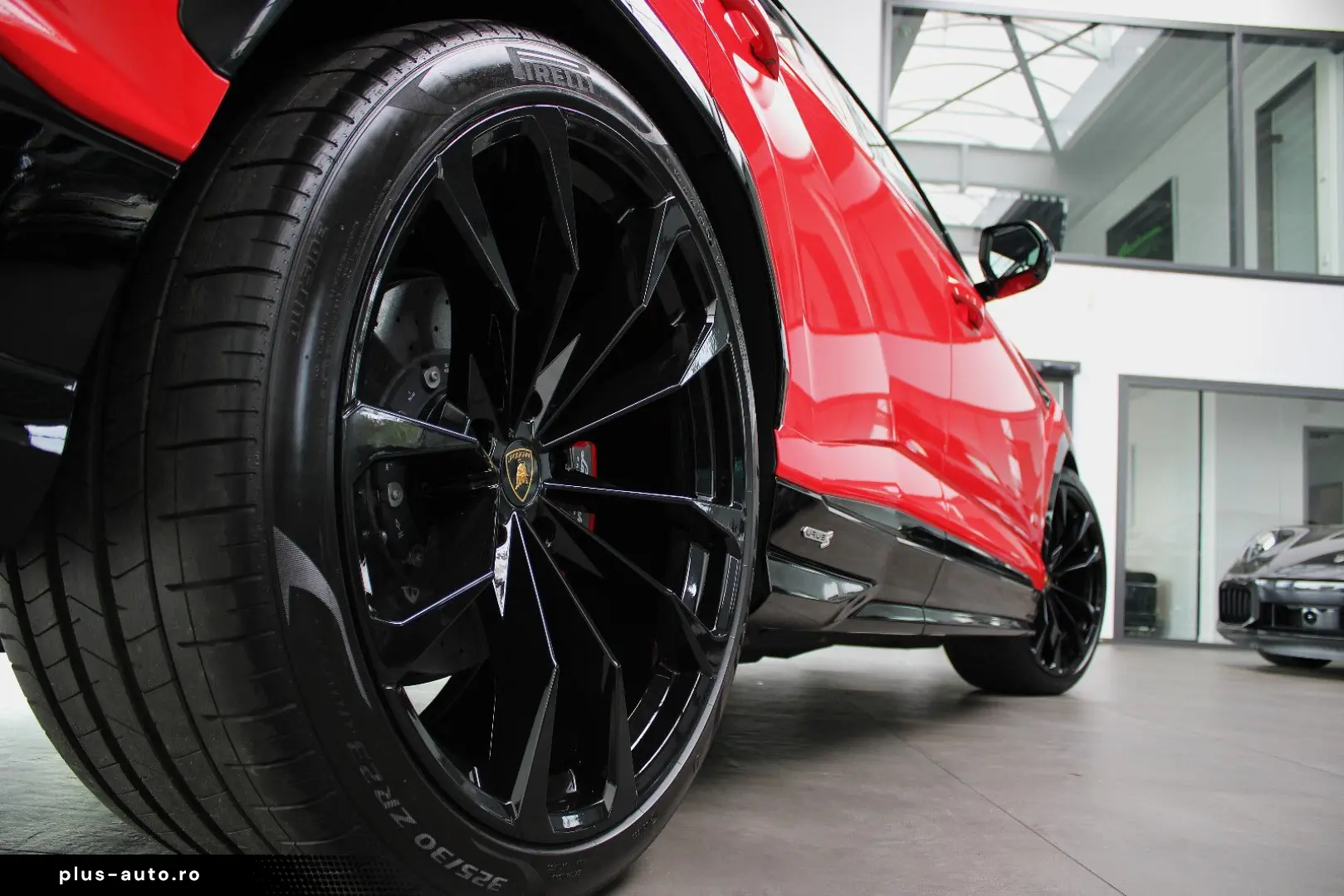 LAMBORGHINI URUS   S   B&O 3D BLACK &STYLE-PACK PANORAMA 23