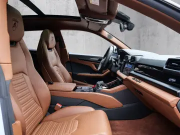 LAMBORGHINI Urus SE Bianco Sapphirus  Panoramic Roof