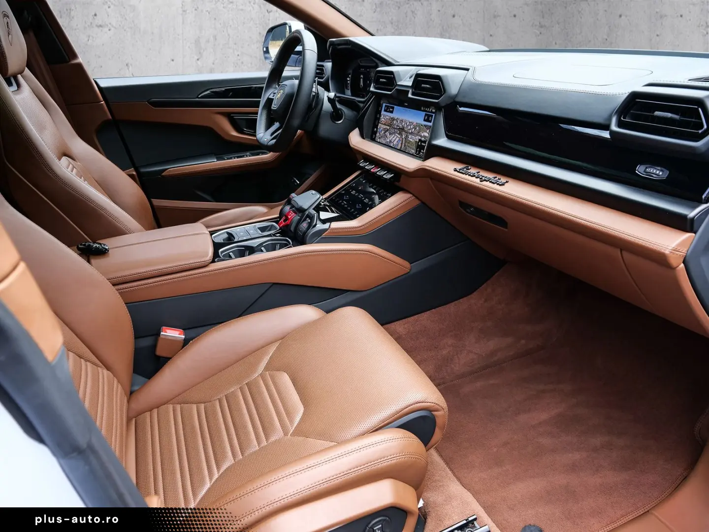 LAMBORGHINI Urus SE Bianco Sapphirus  Panoramic Roof