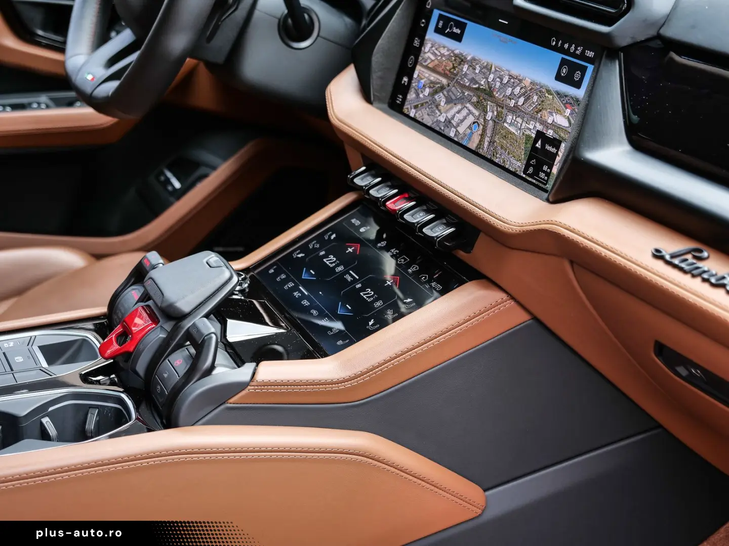 LAMBORGHINI Urus SE Bianco Sapphirus  Panoramic Roof