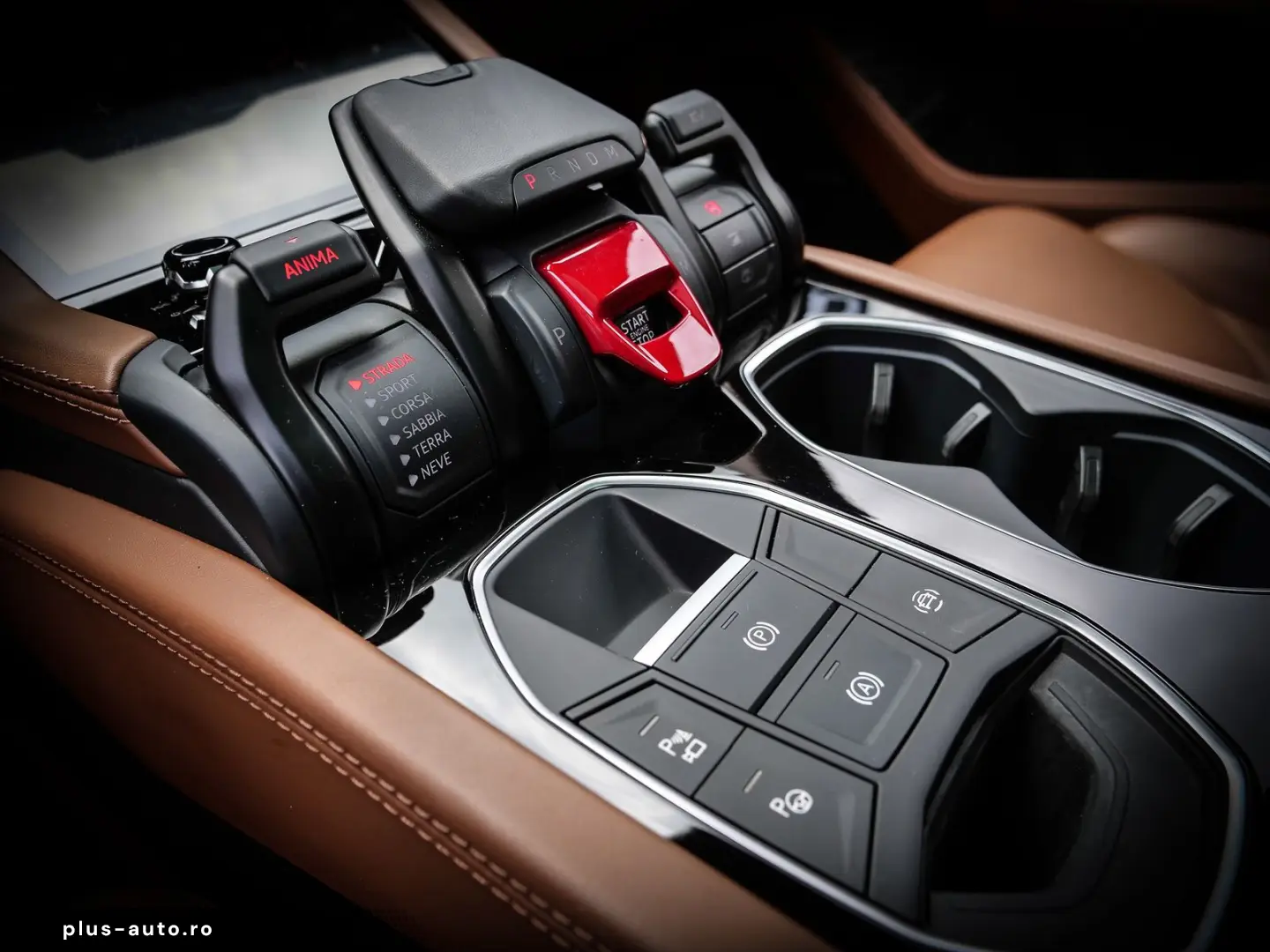 LAMBORGHINI Urus SE Bianco Sapphirus  Panoramic Roof