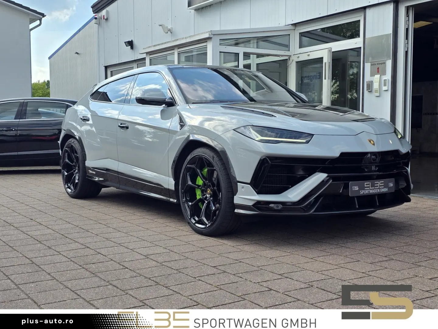 LAMBORGHINI Urus PERFORMANTE FULL CARBON Akrapovic B&O