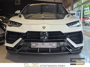 LAMBORGHINI Urus PERFORMANTE FULL CARBON Akrapovic B&O