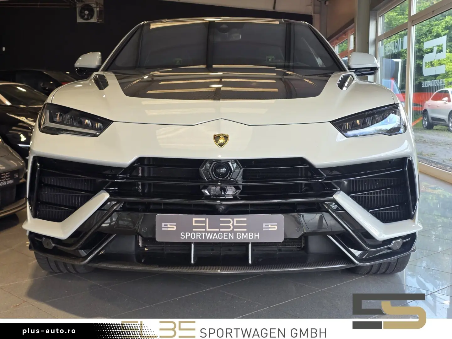 LAMBORGHINI Urus PERFORMANTE FULL CARBON Akrapovic B&O