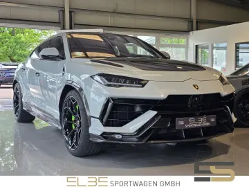 LAMBORGHINI Urus PERFORMANTE FULL CARBON Akrapovic B&O