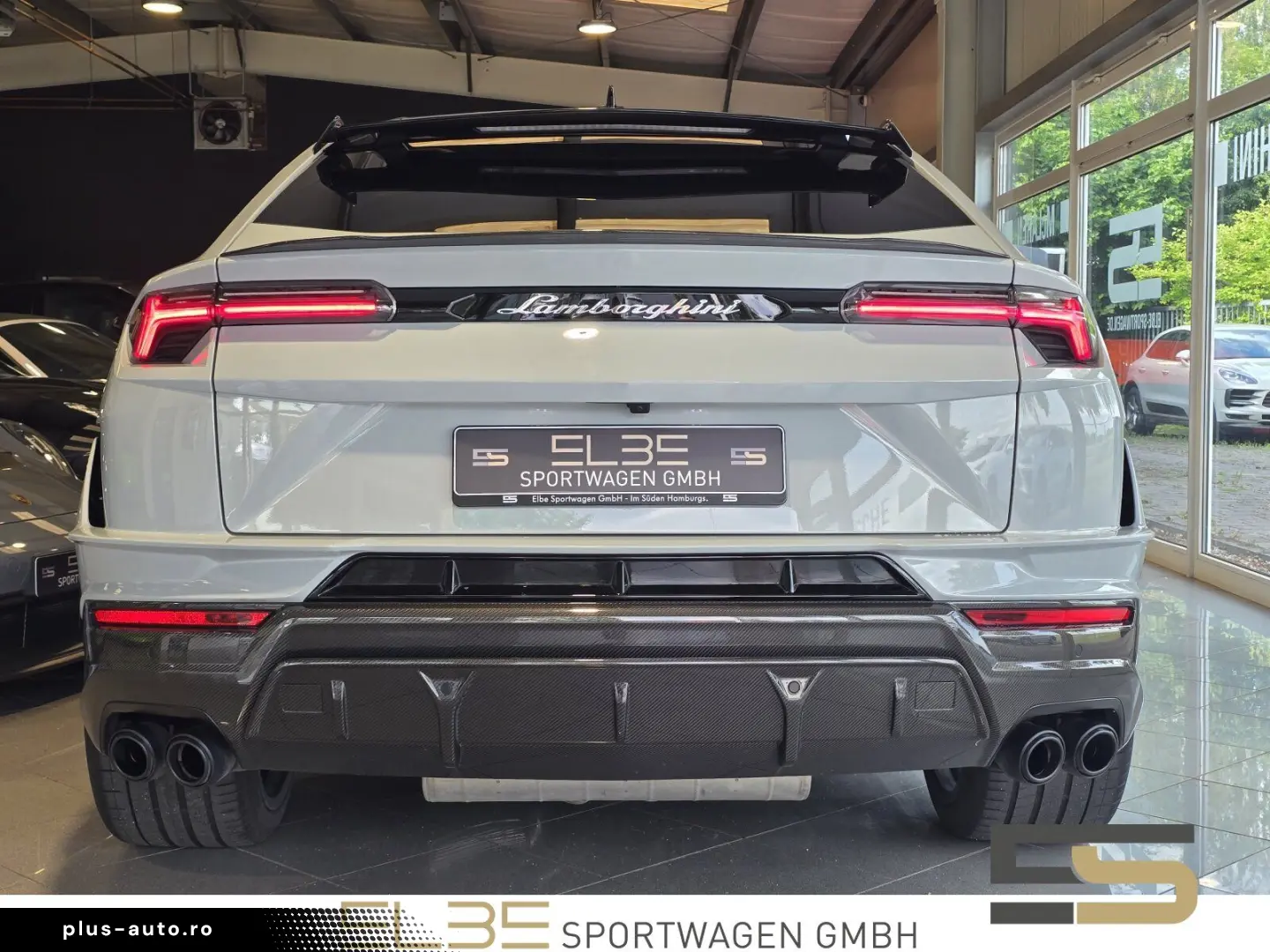 LAMBORGHINI Urus PERFORMANTE FULL CARBON Akrapovic B&O