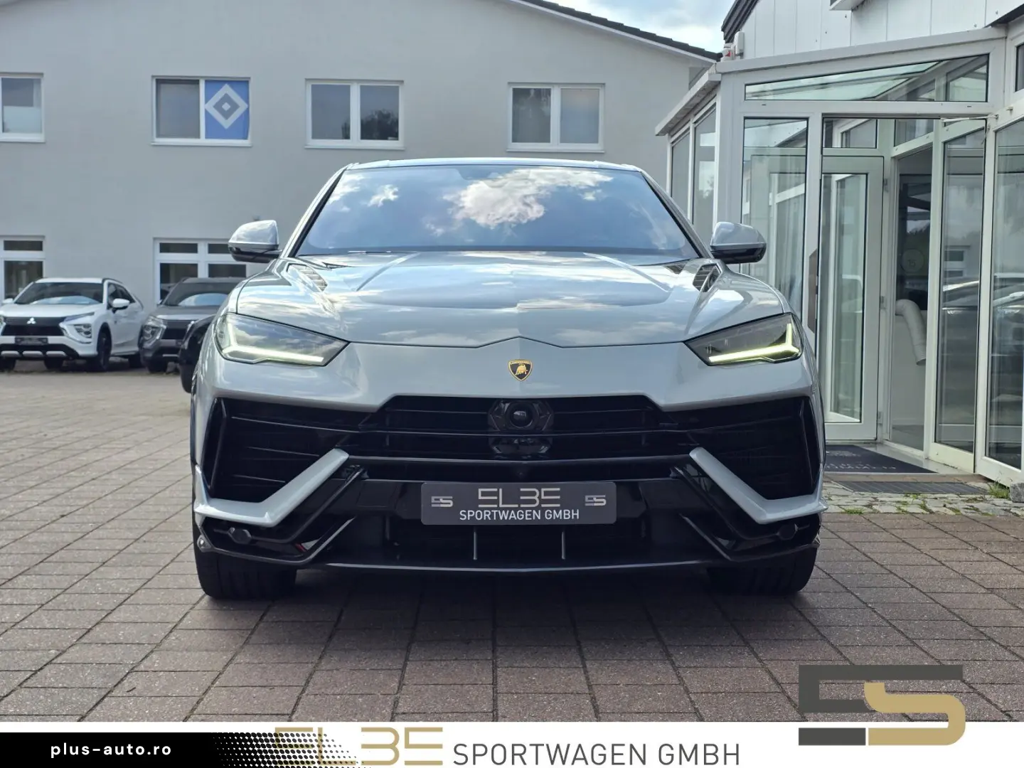 LAMBORGHINI Urus PERFORMANTE FULL CARBON Akrapovic B&O
