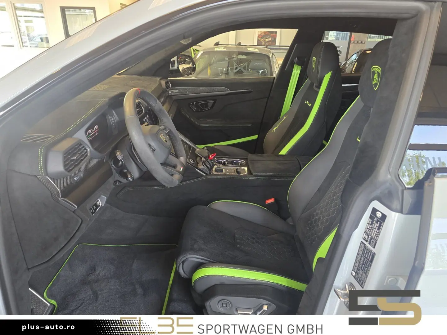 LAMBORGHINI Urus PERFORMANTE FULL CARBON Akrapovic B&O