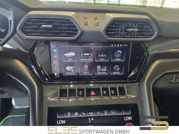 LAMBORGHINI Urus PERFORMANTE FULL CARBON Akrapovic B&O