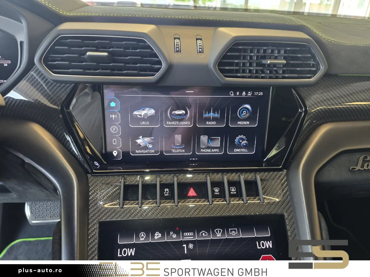 LAMBORGHINI Urus PERFORMANTE FULL CARBON Akrapovic B&O