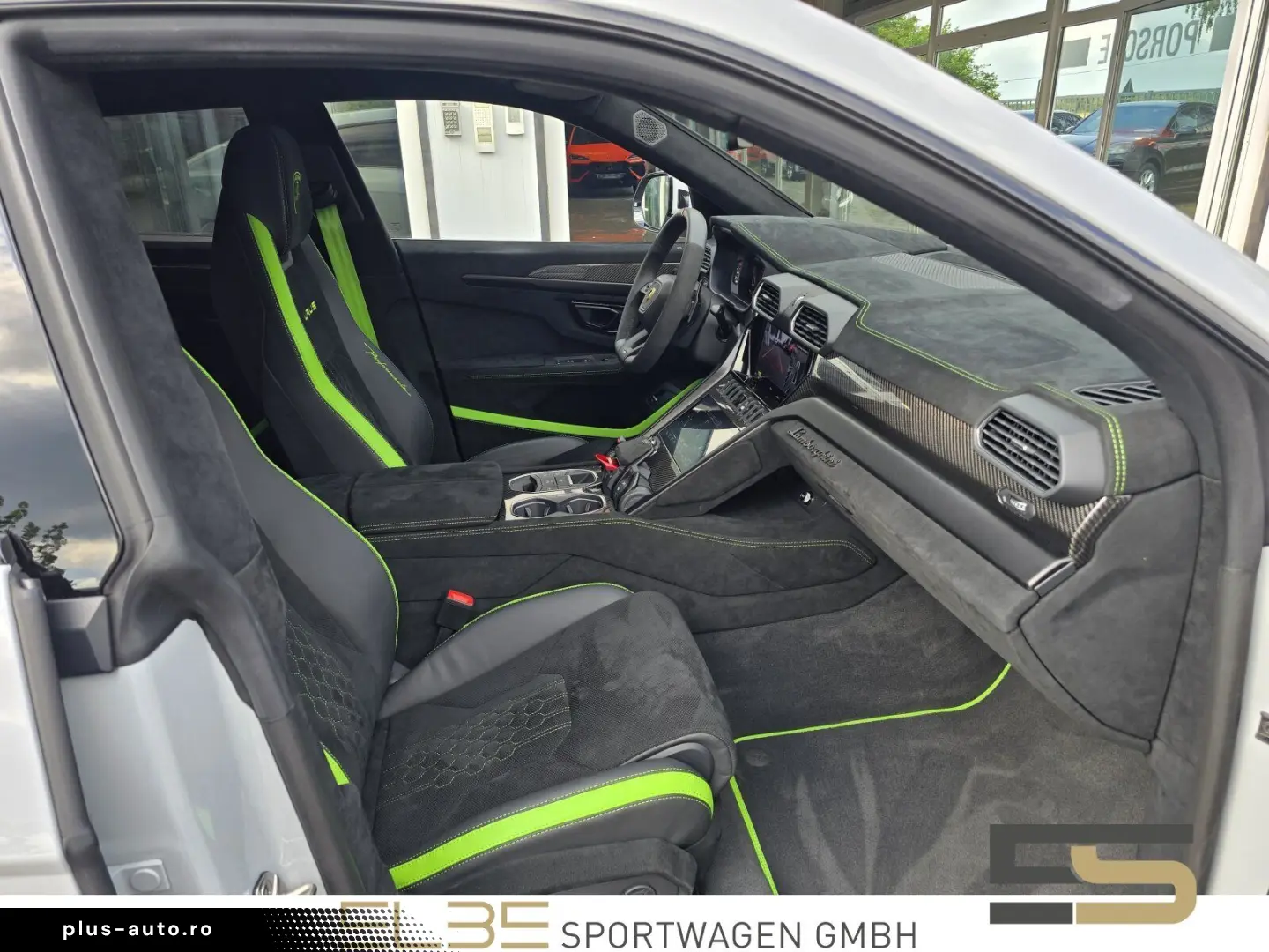 LAMBORGHINI Urus PERFORMANTE FULL CARBON Akrapovic B&O