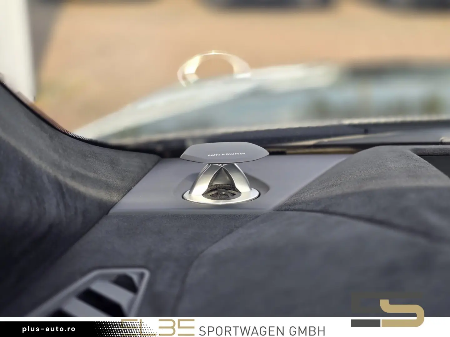 LAMBORGHINI Urus PERFORMANTE FULL CARBON Akrapovic B&O