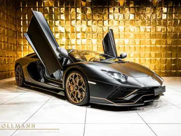 LAMBORGHINI LP 780-4 ULTIMAE ROADSTER CARBON FIBER