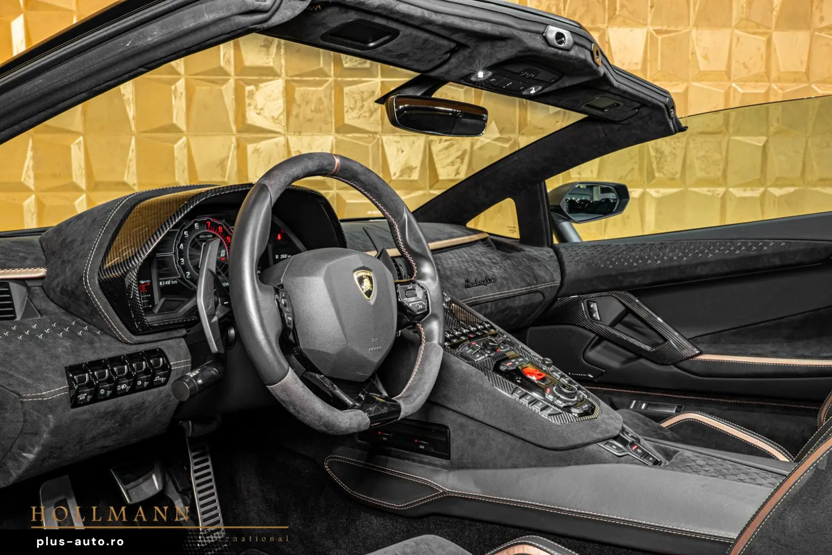 LAMBORGHINI LP 780-4 ULTIMAE ROADSTER CARBON FIBER