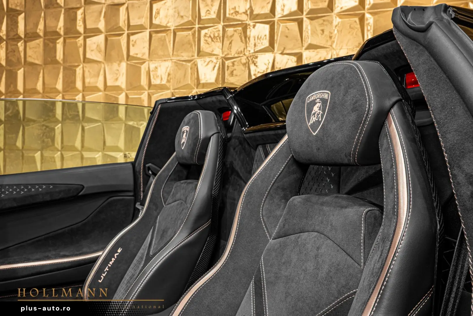 LAMBORGHINI LP 780-4 ULTIMAE ROADSTER CARBON FIBER