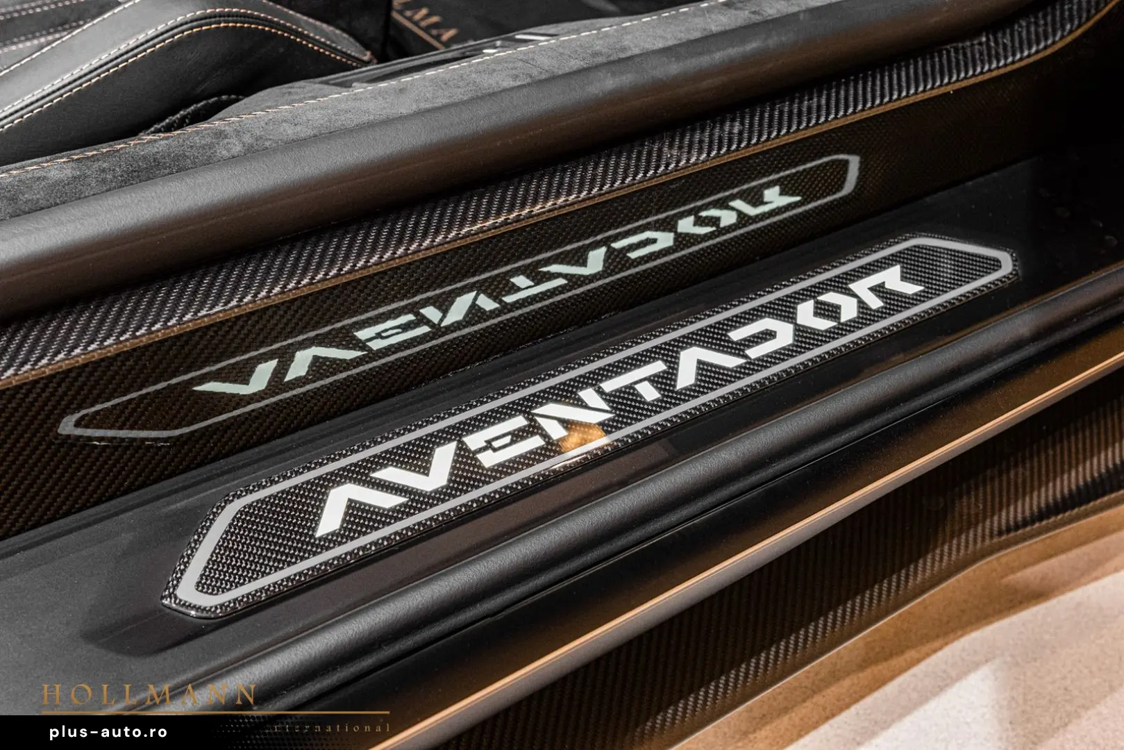 LAMBORGHINI LP 780-4 ULTIMAE ROADSTER CARBON FIBER