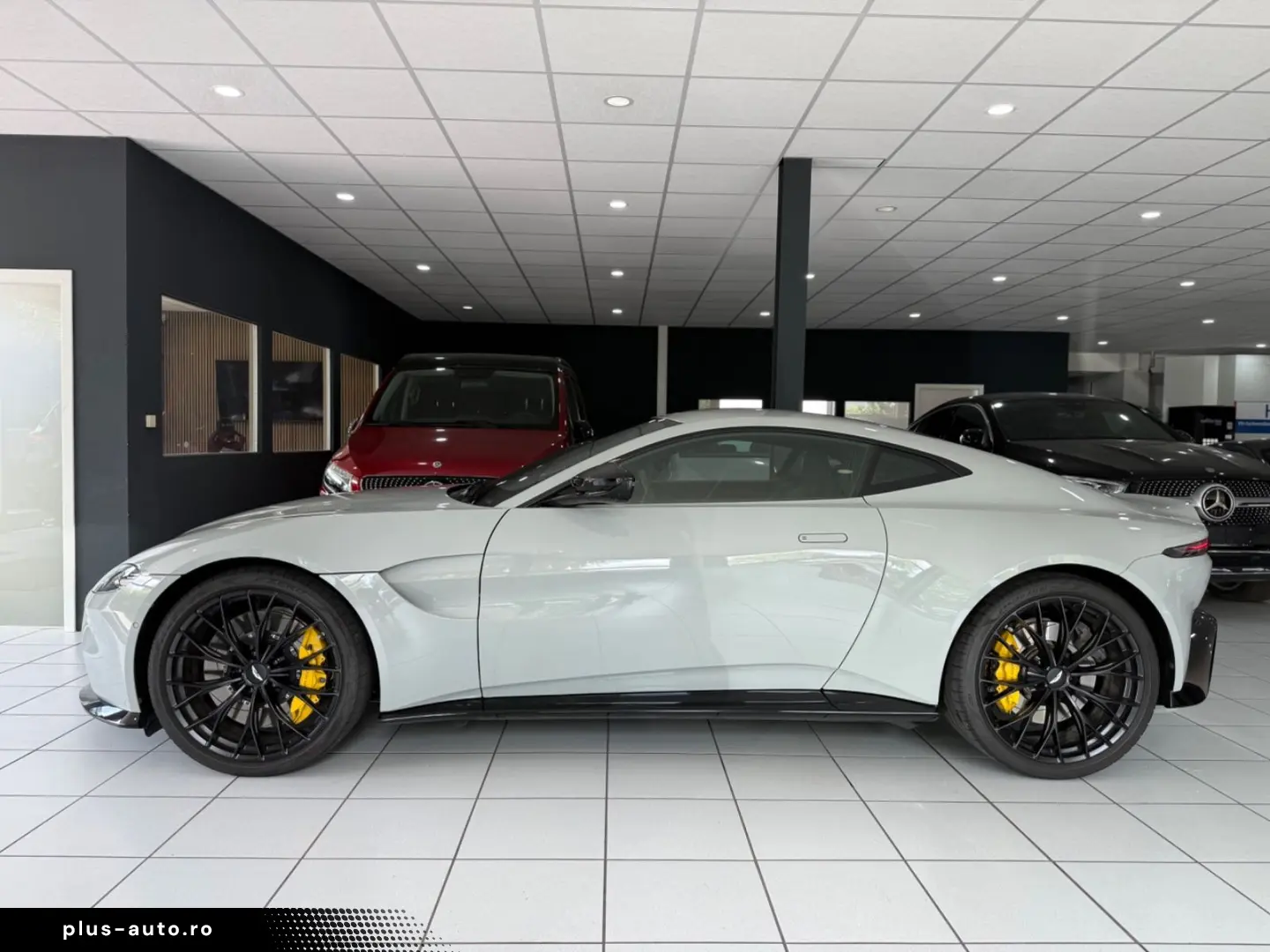 ASTON MARTIN V8 Vantage APEX GREY 21  360 MEMORY SIT&hellip;