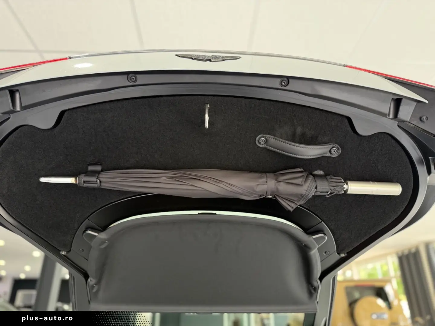 ASTON MARTIN V8 Vantage APEX GREY 21  360 MEMORY SIT&hellip;