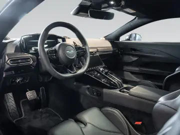 ASTON MARTIN Vantage MY25   Carbon FIbre Performance Seat