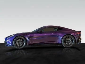 ASTON MARTIN Vantage MY25   Carbon FIbre Performance Seat