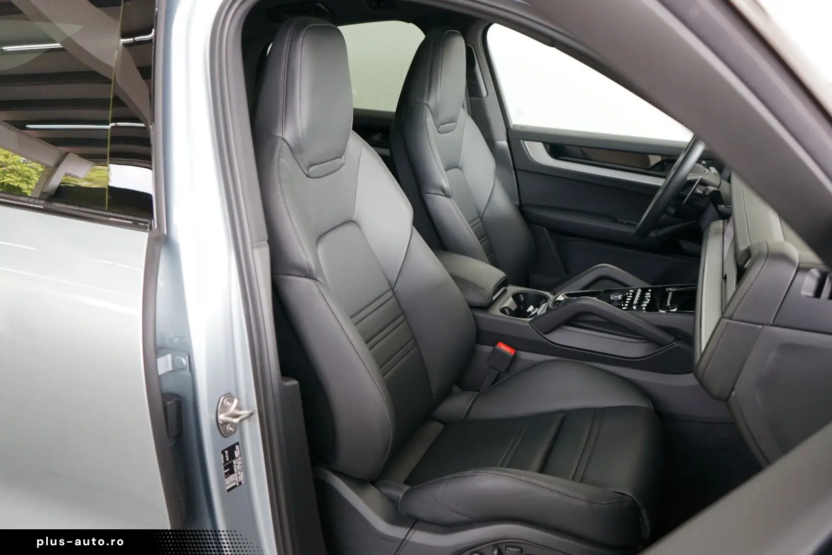 PORSCHE Cayenne Coupe S E-Hybrid HA-Lenkung InnoDriv 18W