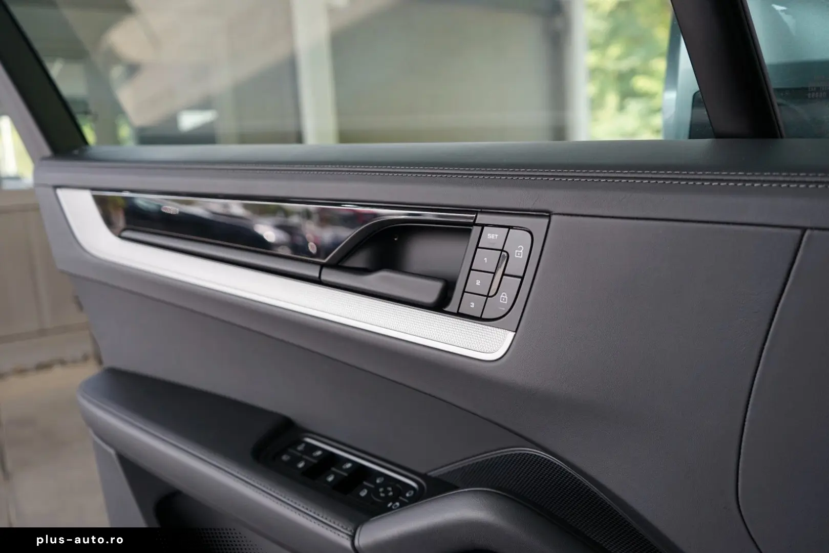 PORSCHE Cayenne Coupe S E-Hybrid HA-Lenkung InnoDriv 18W