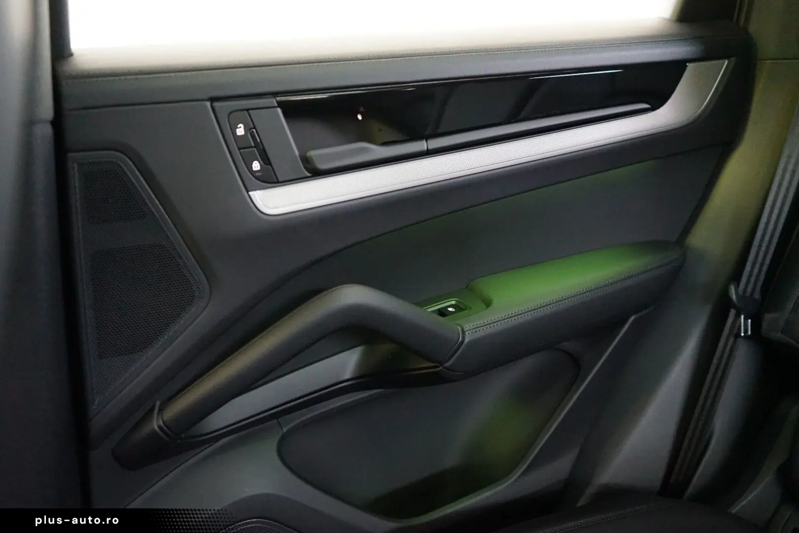 PORSCHE Cayenne Coupe S E-Hybrid HA-Lenkung InnoDriv 18W