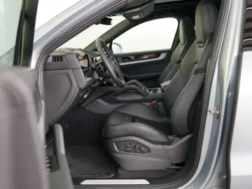 PORSCHE Cayenne Coupe S E-Hybrid HA-Lenkung InnoDriv 18W