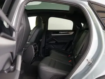 PORSCHE Cayenne Coupe S E-Hybrid HA-Lenkung InnoDriv 18W
