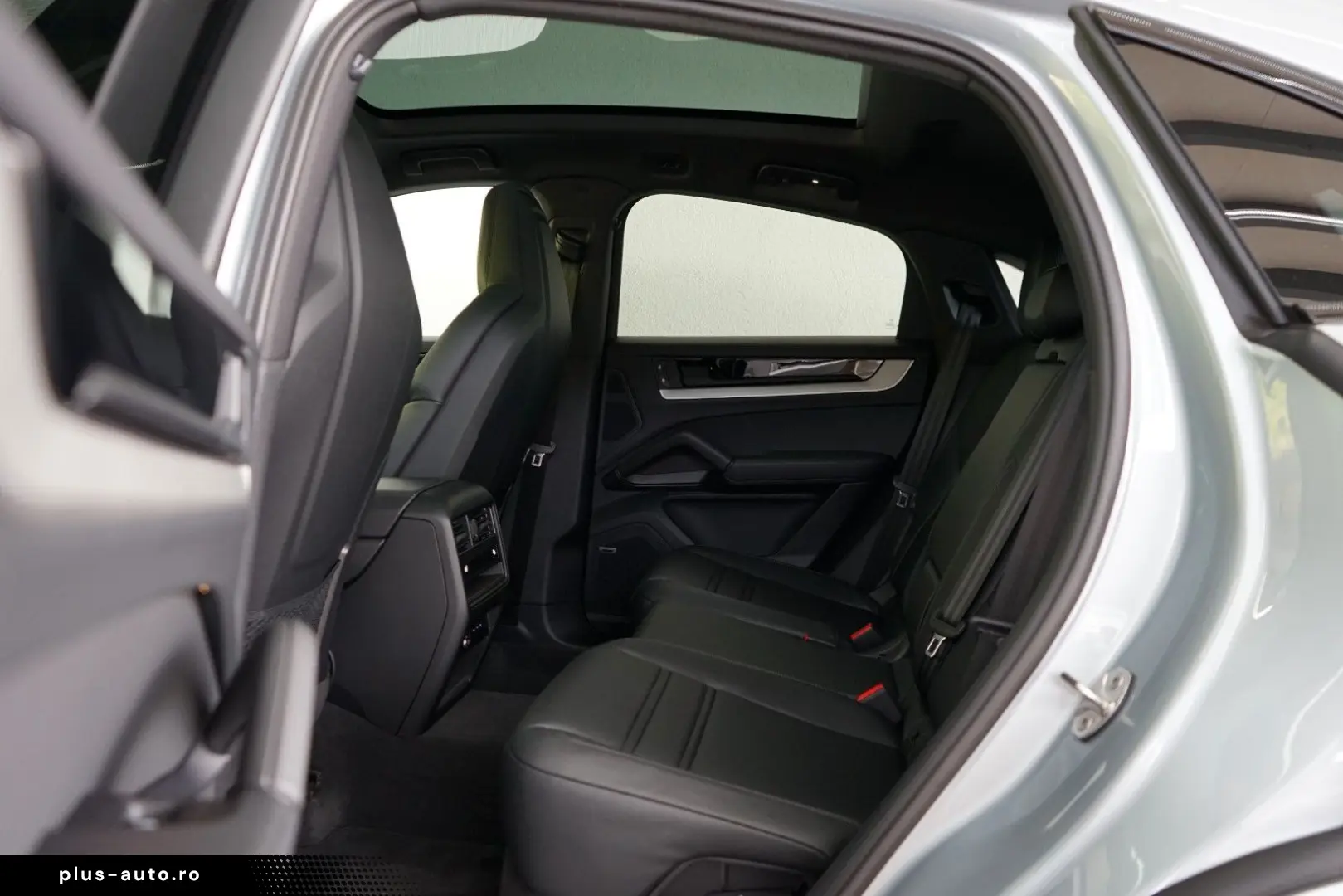 PORSCHE Cayenne Coupe S E-Hybrid HA-Lenkung InnoDriv 18W