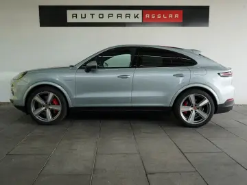 PORSCHE Cayenne Coupe S E-Hybrid HA-Lenkung InnoDriv 18W
