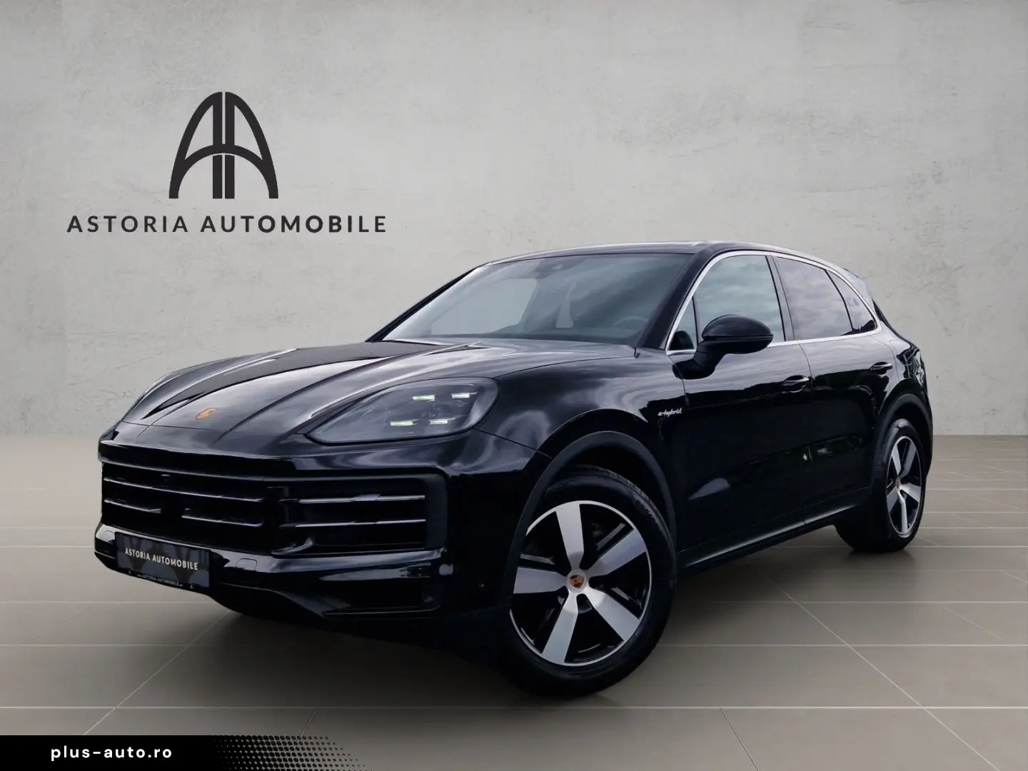PORSCHE Cayenne E-Hybrid SoftCl 360  ACC Pano AHK Servo