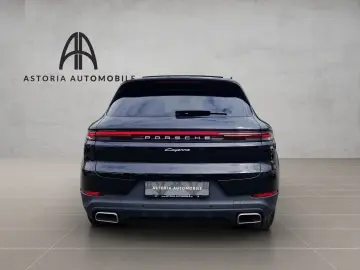 PORSCHE Cayenne E-Hybrid SoftCl 360  ACC Pano AHK Servo