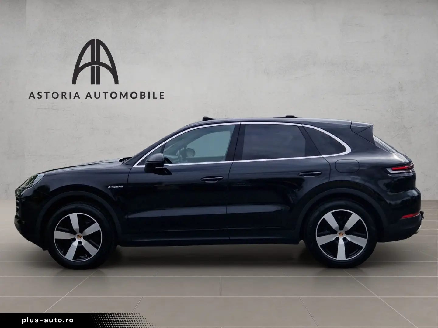 PORSCHE Cayenne E-Hybrid SoftCl 360  ACC Pano AHK Servo
