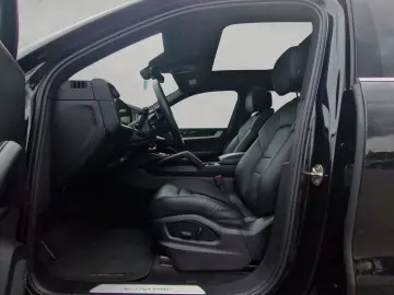 PORSCHE Cayenne E-Hybrid SoftCl 360  ACC Pano AHK Servo