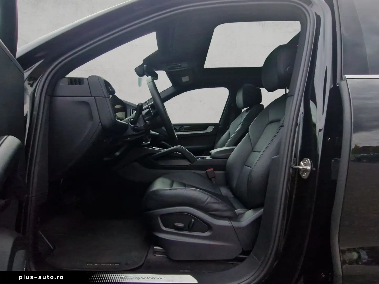 PORSCHE Cayenne E-Hybrid SoftCl 360  ACC Pano AHK Servo