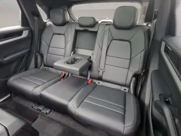 PORSCHE Cayenne E-Hybrid SoftCl 360  ACC Pano AHK Servo
