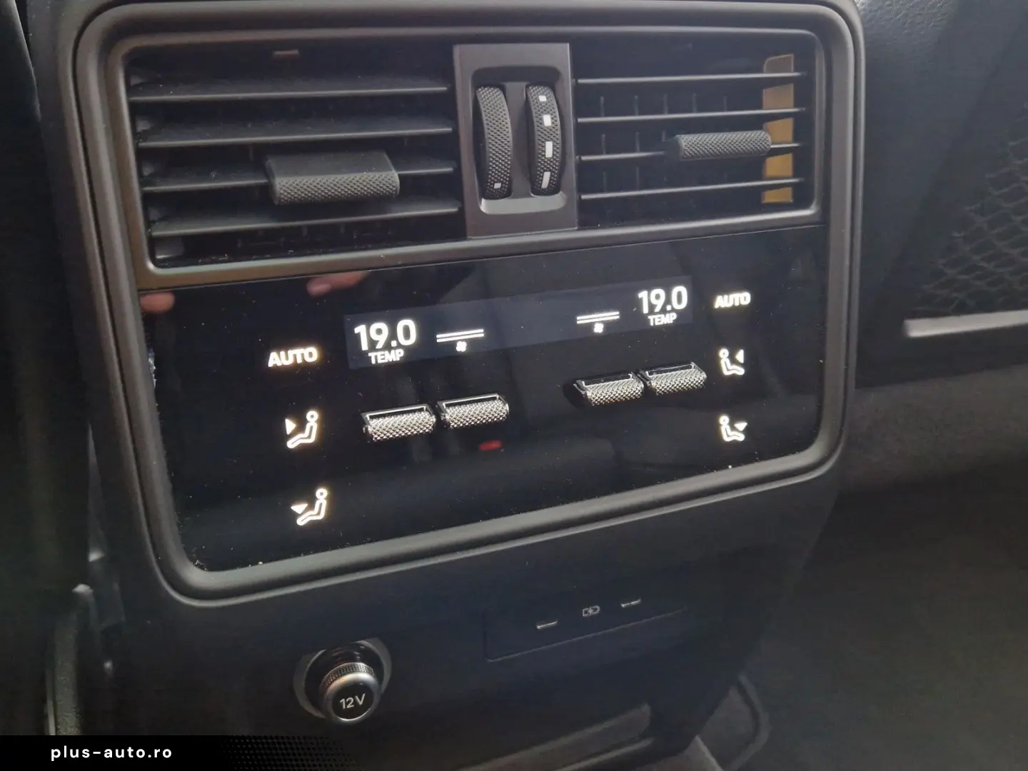 PORSCHE Cayenne E-Hybrid SoftCl 360  ACC Pano AHK Servo